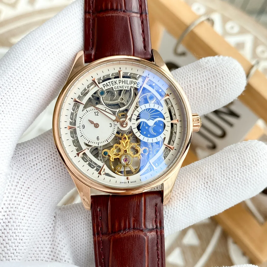 【Foreign trade import】💰1560! Patek Philippe - Patek.Philippe‼ ️Exquisite men's watch, with stunning hollow design, exquisite craftsmanship, originality, noble atmosphere and gentlemanly style. Adopting fully automatic mechanical movement, top-grade 316 stainless steel case, imported calfskin strap, mineral super mirror, size 40mm🔥Top quality products are constantly produced🔥
